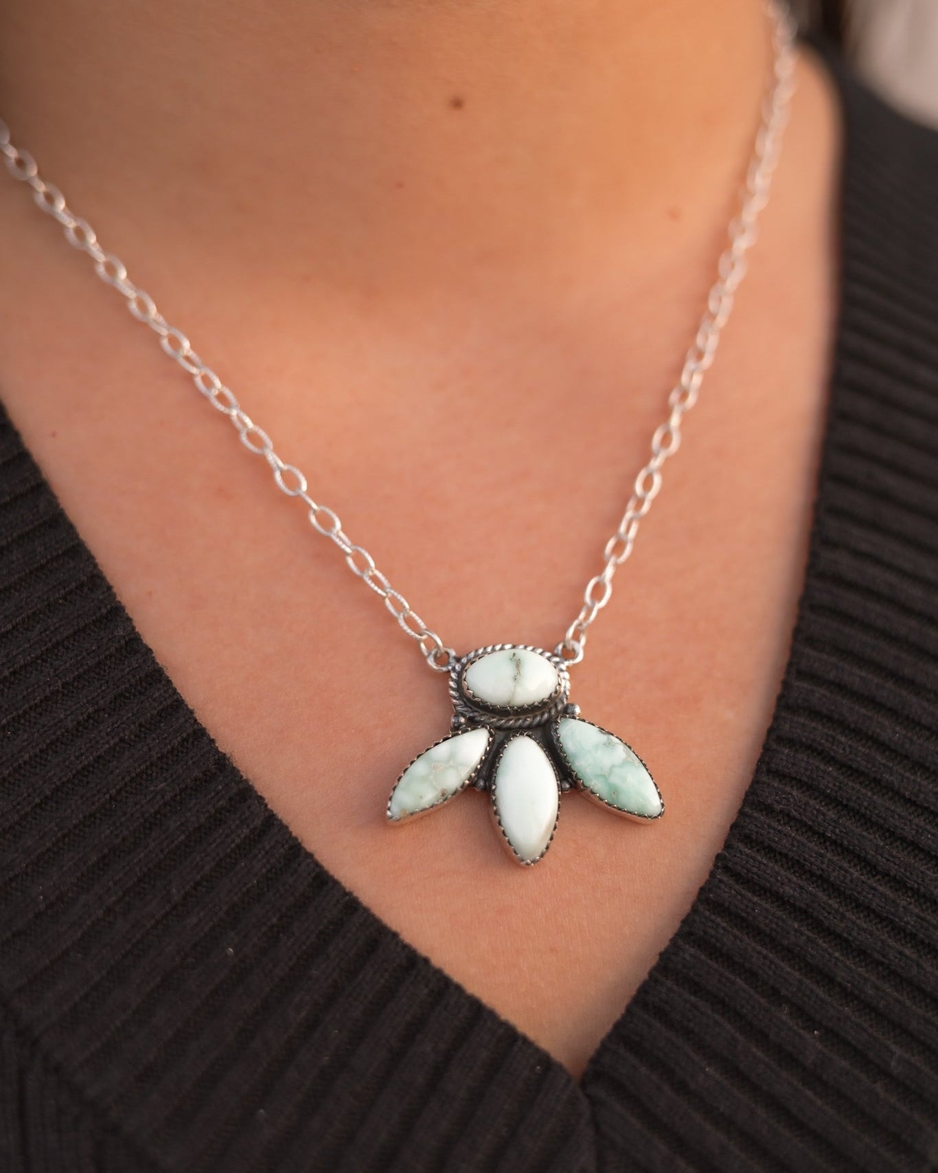 Paloma Three Petal Chain Necklace-Necklaces-Krush Kandy, Women's Online Fashion Boutique Located in Phoenix, Arizona (Scottsdale Area)