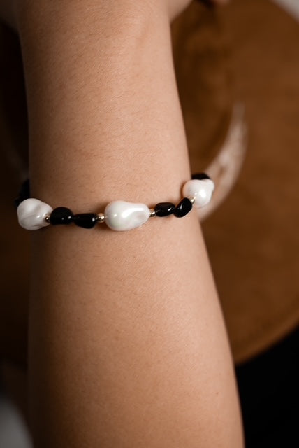 Freshwater Pearl & Onyx Bracelet-Bracelets-Krush Kandy, Women's Online Fashion Boutique Located in Phoenix, Arizona (Scottsdale Area)