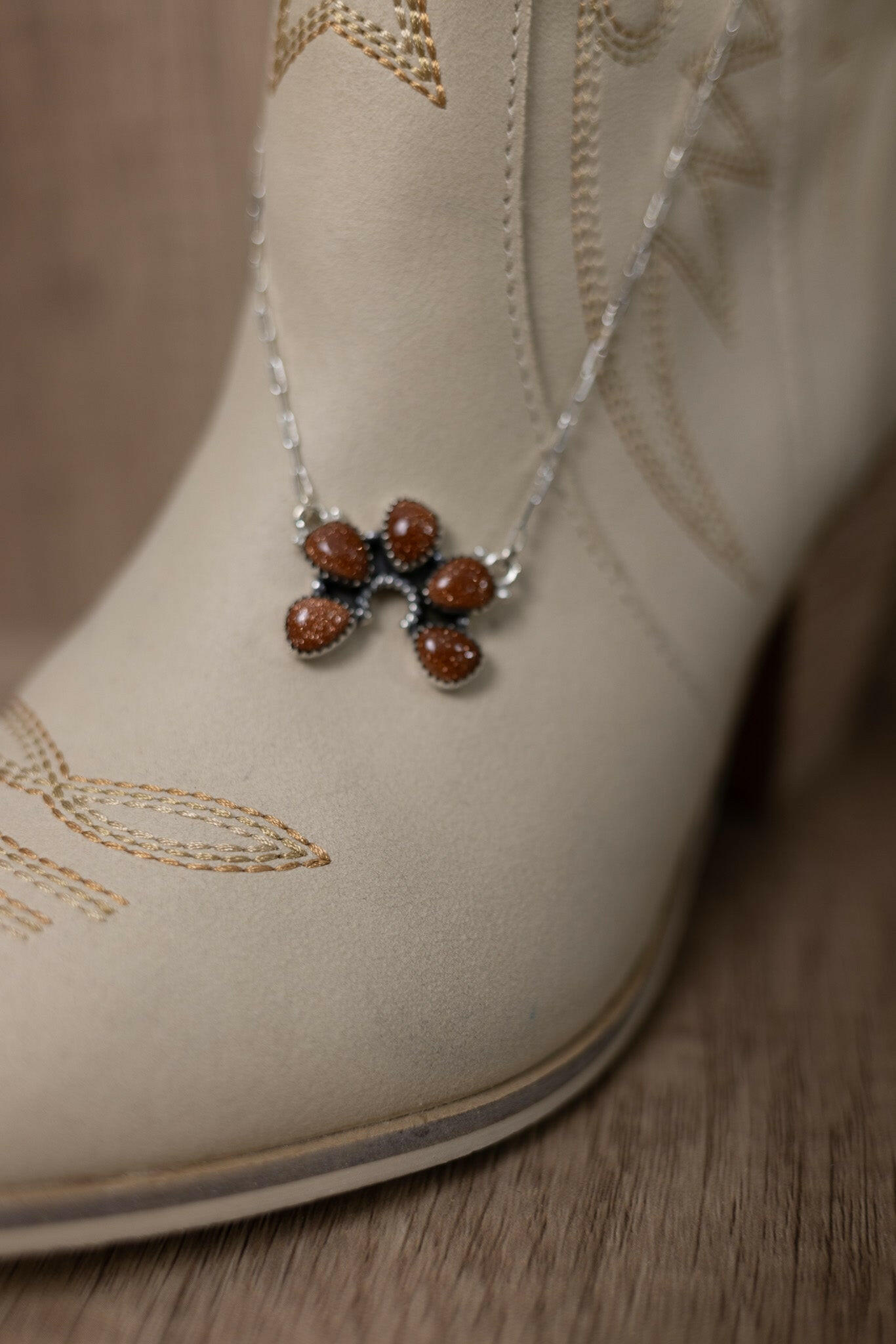 Little Horseshoe Stone Necklace-Chain Necklaces-Krush Kandy, Women's Online Fashion Boutique Located in Phoenix, Arizona (Scottsdale Area)