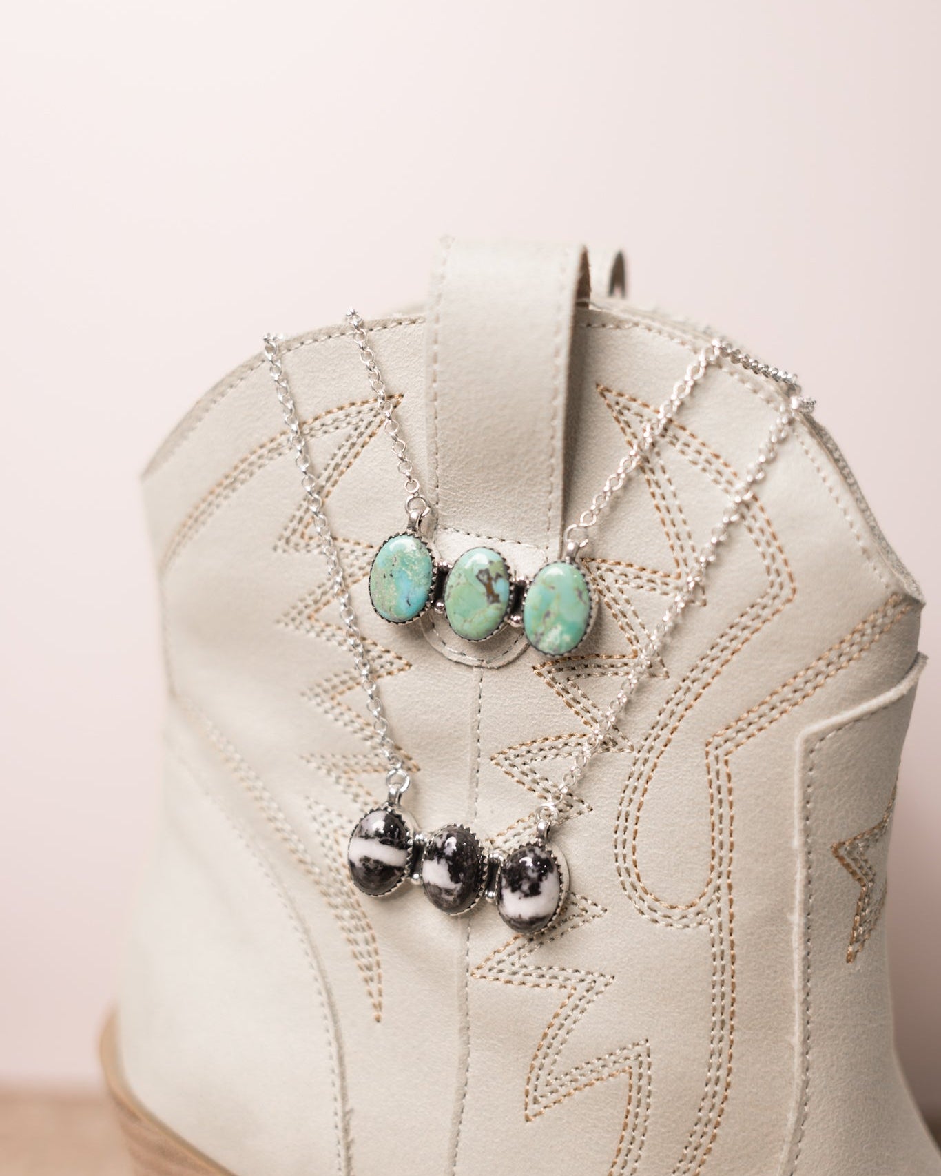 Three Stone Oval Bar Necklace-Bar Necklaces-Krush Kandy, Women's Online Fashion Boutique Located in Phoenix, Arizona (Scottsdale Area)