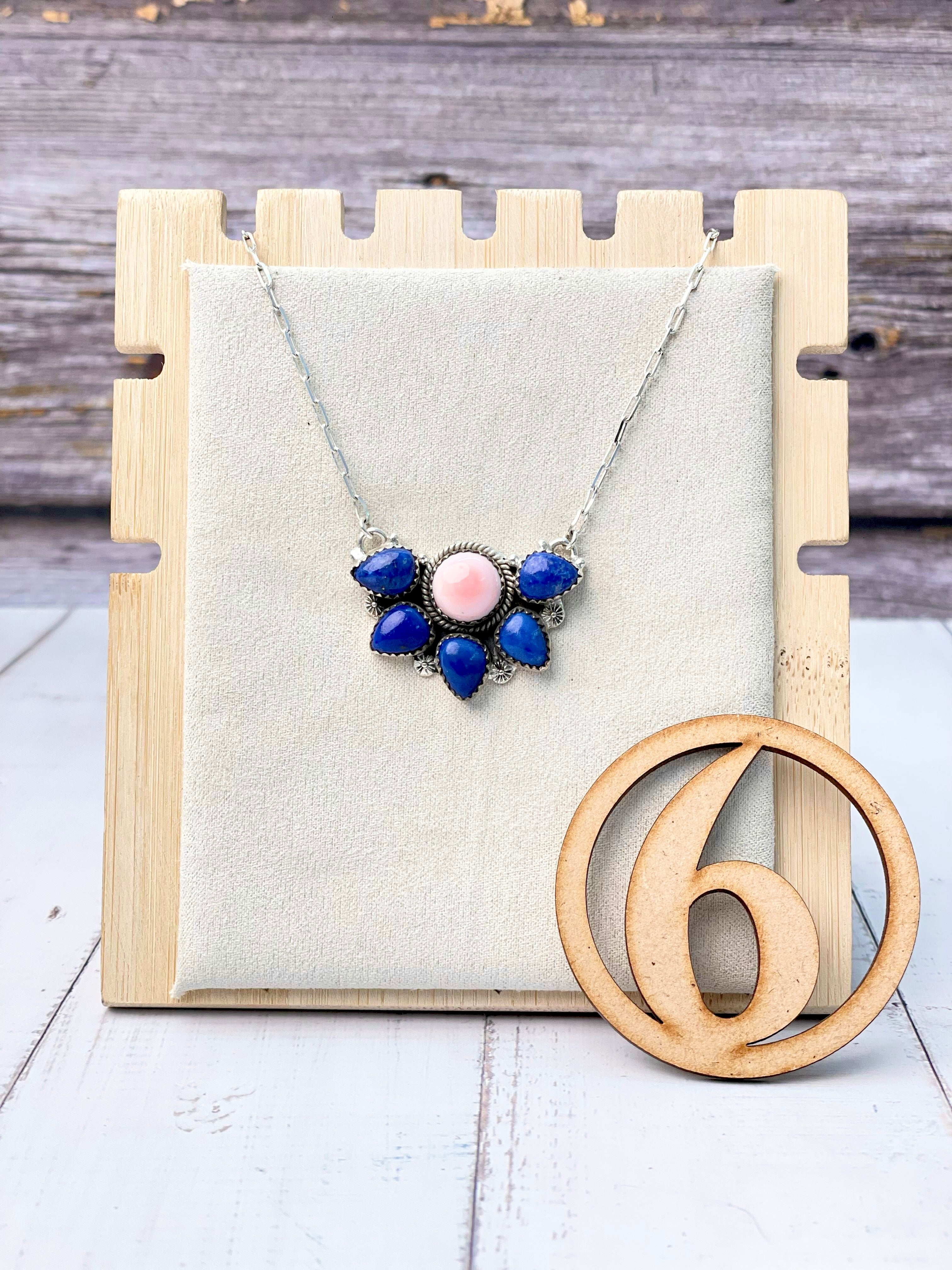 Half Queen Conch Flower Chain Pendants-Necklaces-Krush Kandy, Women's Online Fashion Boutique Located in Phoenix, Arizona (Scottsdale Area)