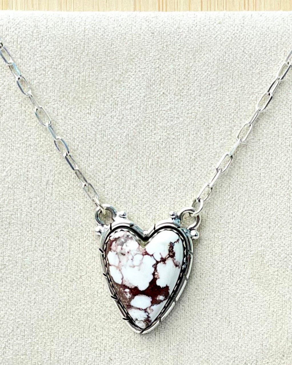 Love Is In The Air Heart Slab Necklace-Necklaces-Krush Kandy, Women's Online Fashion Boutique Located in Phoenix, Arizona (Scottsdale Area)