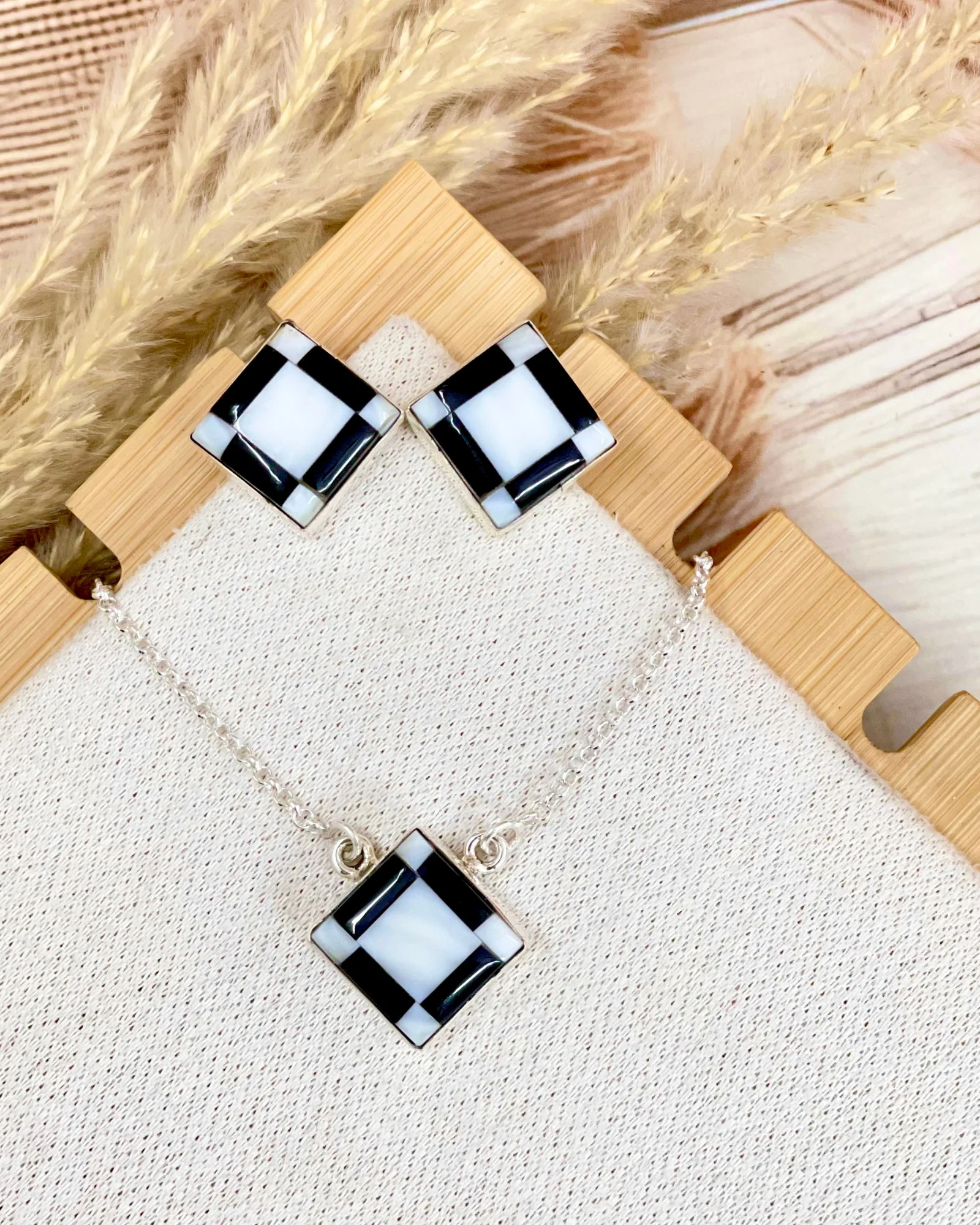 Cowgirl Grid Necklace & Earrings Set-Necklaces-Krush Kandy, Women's Online Fashion Boutique Located in Phoenix, Arizona (Scottsdale Area)