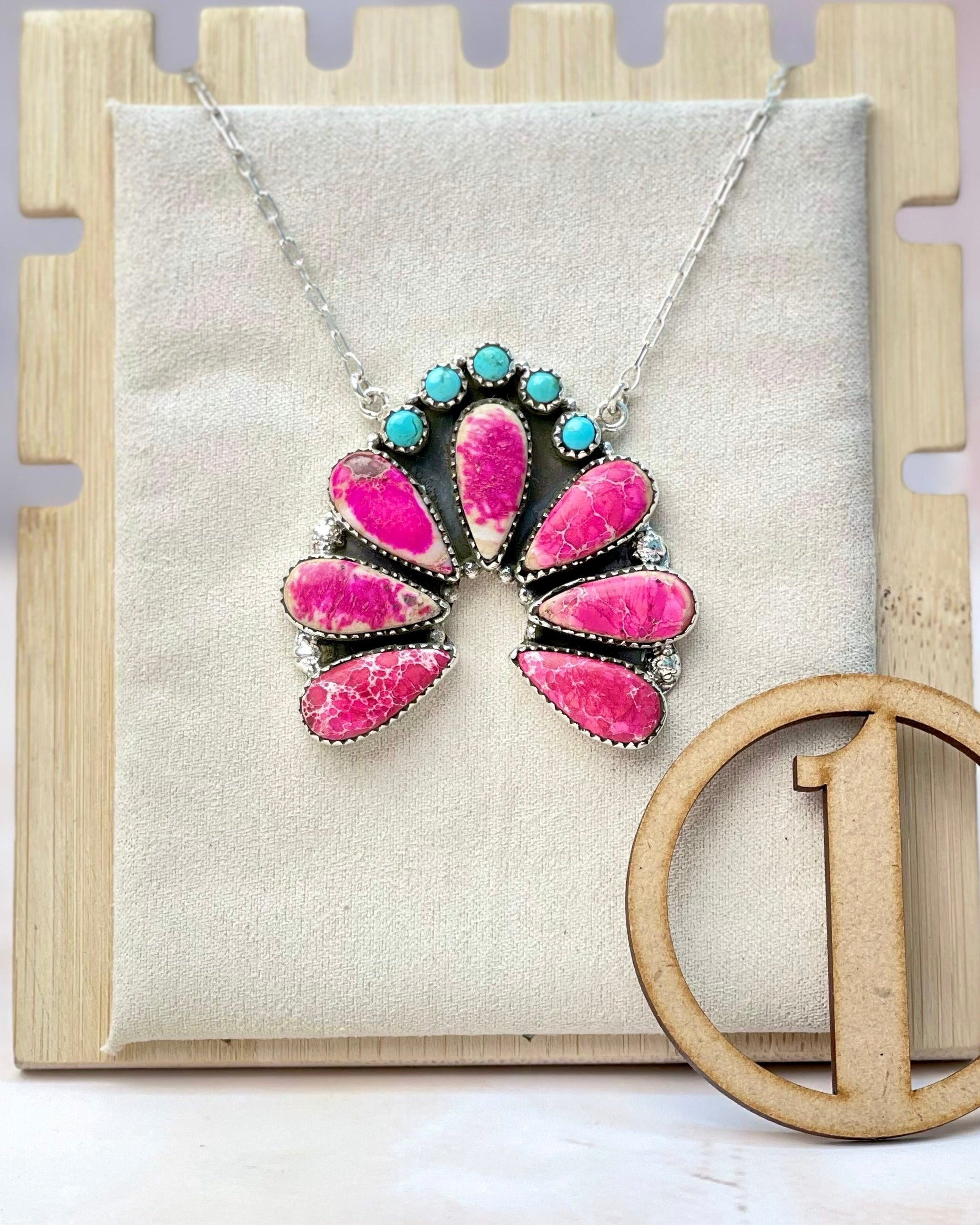 Showstopper Crowned Horseshoe Necklace-Necklaces-Krush Kandy, Women's Online Fashion Boutique Located in Phoenix, Arizona (Scottsdale Area)