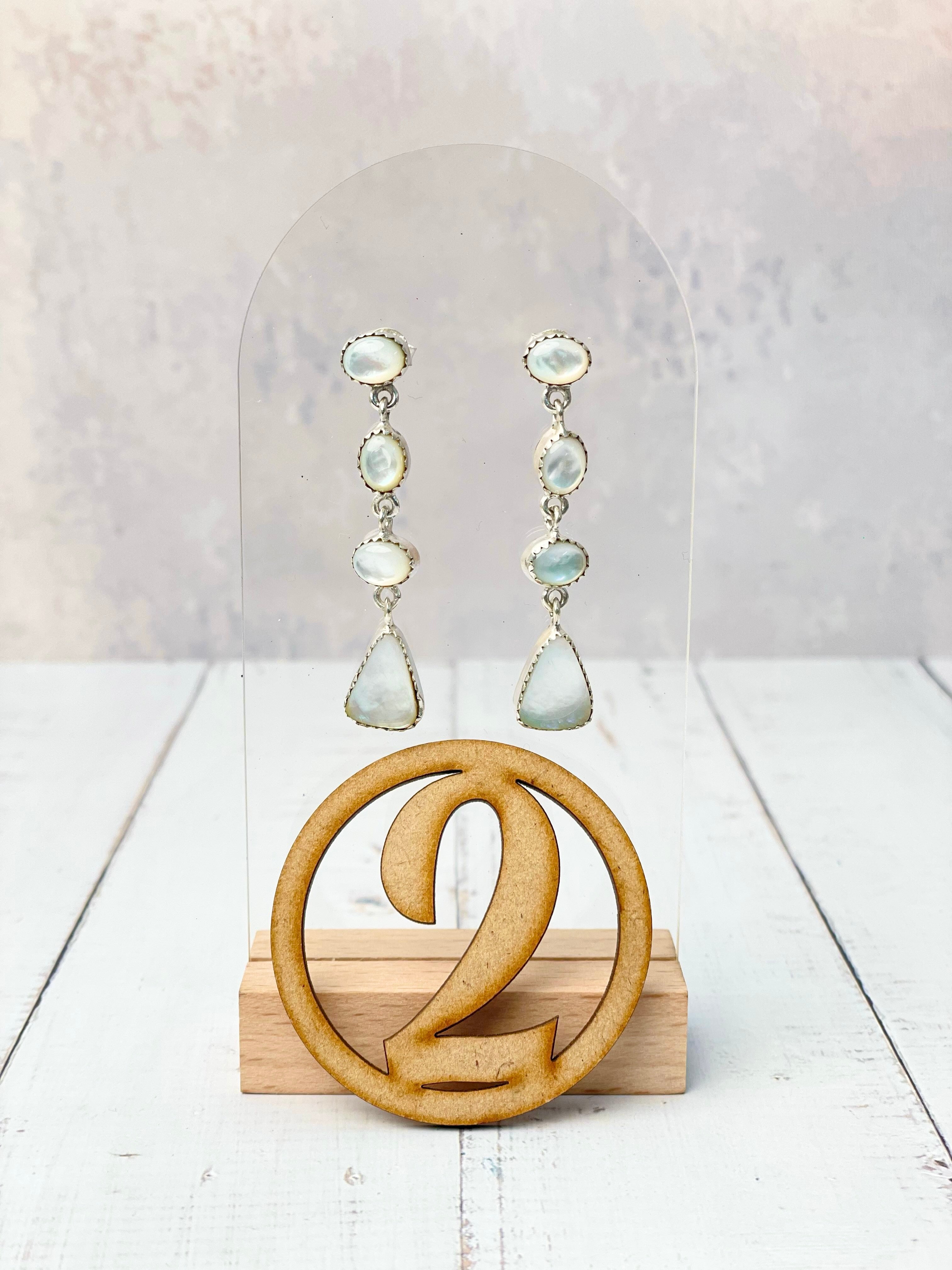 White Shell Stone Drop Earrings-Earrings-Krush Kandy, Women's Online Fashion Boutique Located in Phoenix, Arizona (Scottsdale Area)