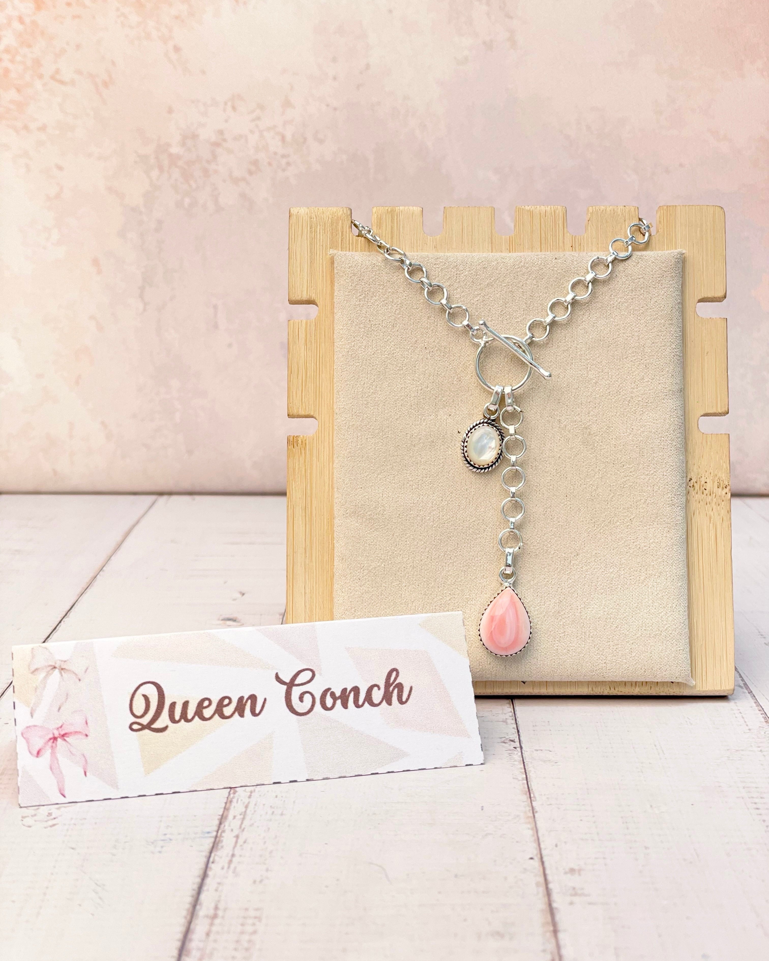 Queen Conch & Pearl Toggle Necklace-Necklaces-Krush Kandy, Women's Online Fashion Boutique Located in Phoenix, Arizona (Scottsdale Area)