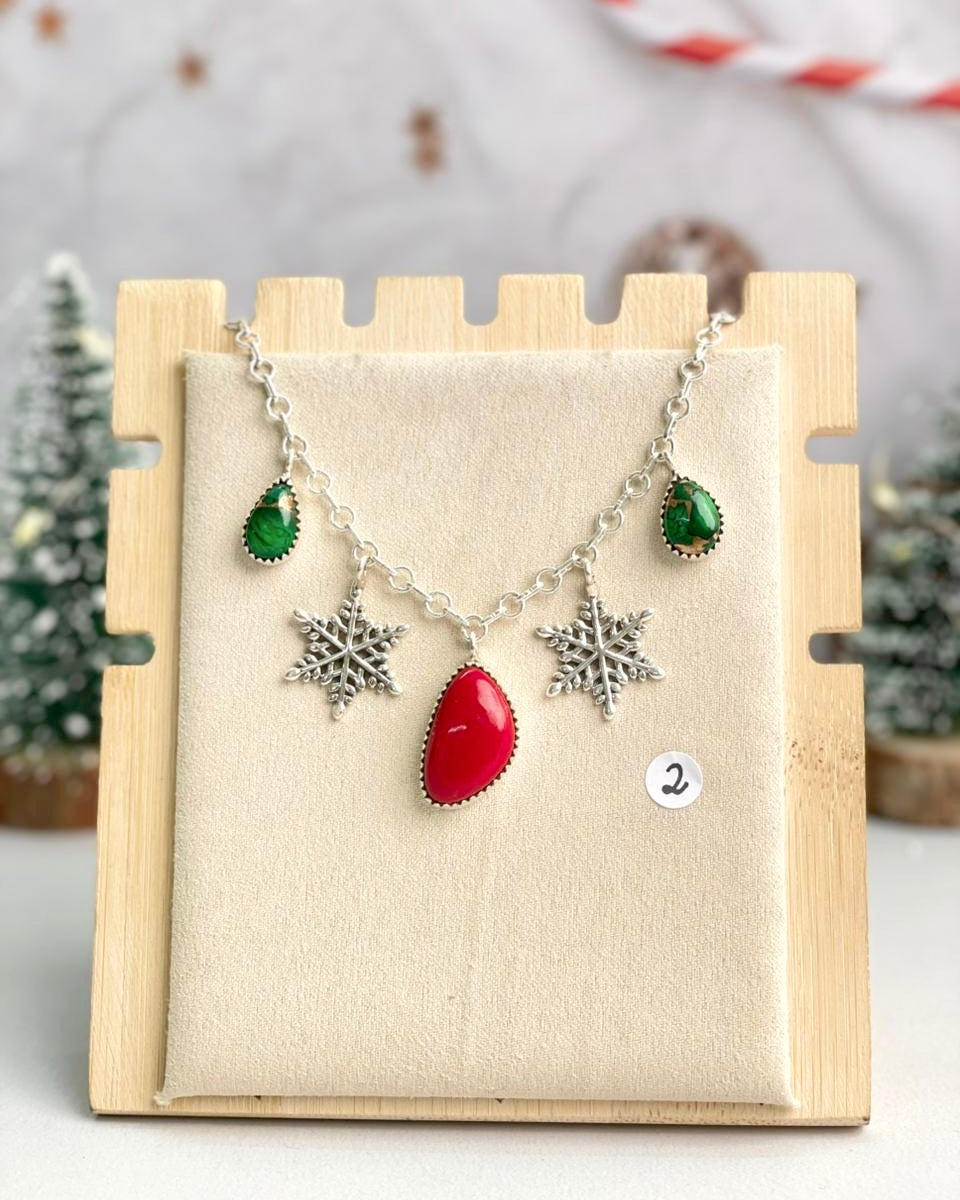 Christmas in Kandyland Snowflake Drop Necklace-Necklaces-Krush Kandy, Women's Online Fashion Boutique Located in Phoenix, Arizona (Scottsdale Area)
