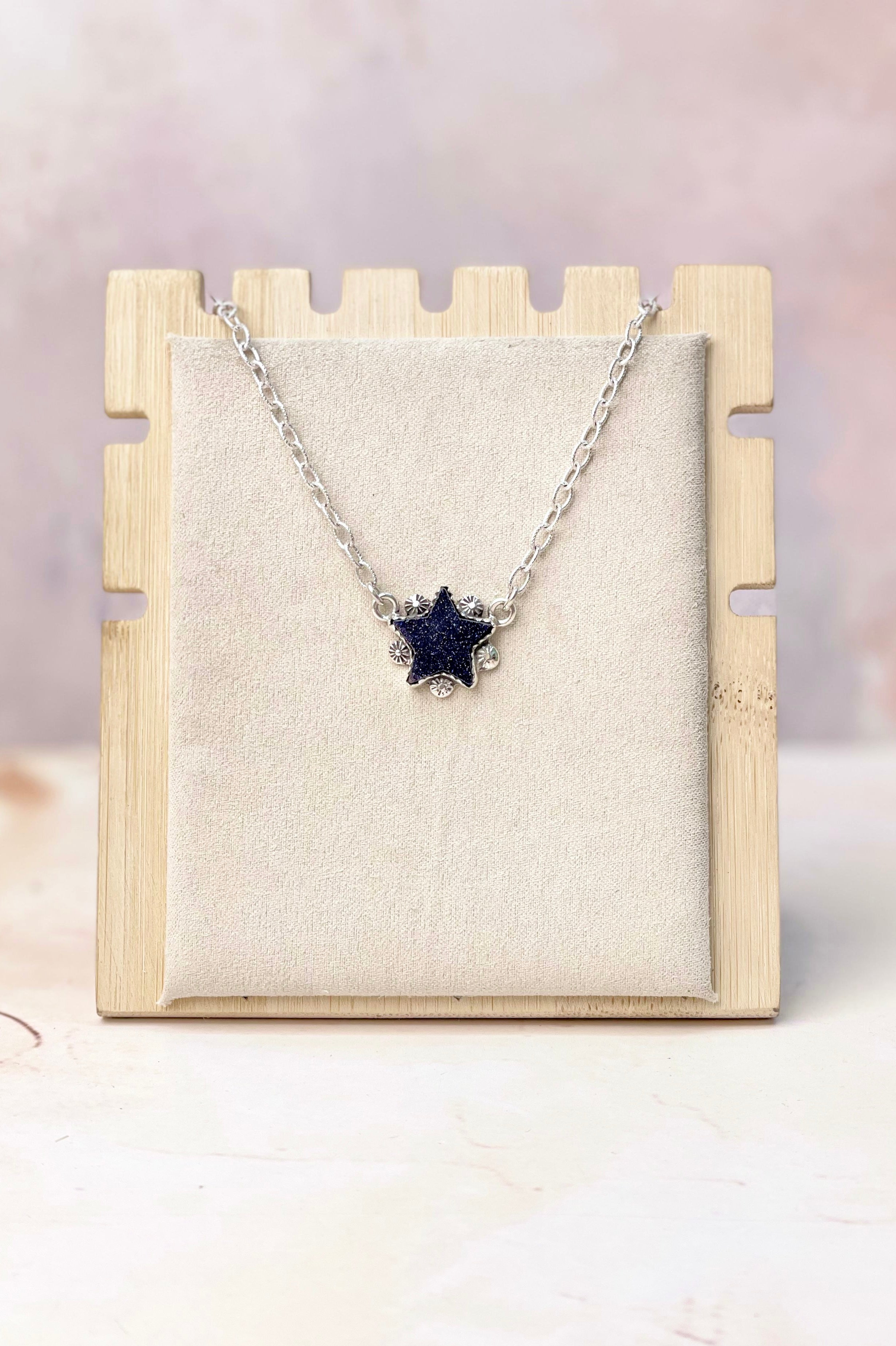 High Desert Stars Chunky Chain Necklace-Necklaces-Krush Kandy, Women's Online Fashion Boutique Located in Phoenix, Arizona (Scottsdale Area)