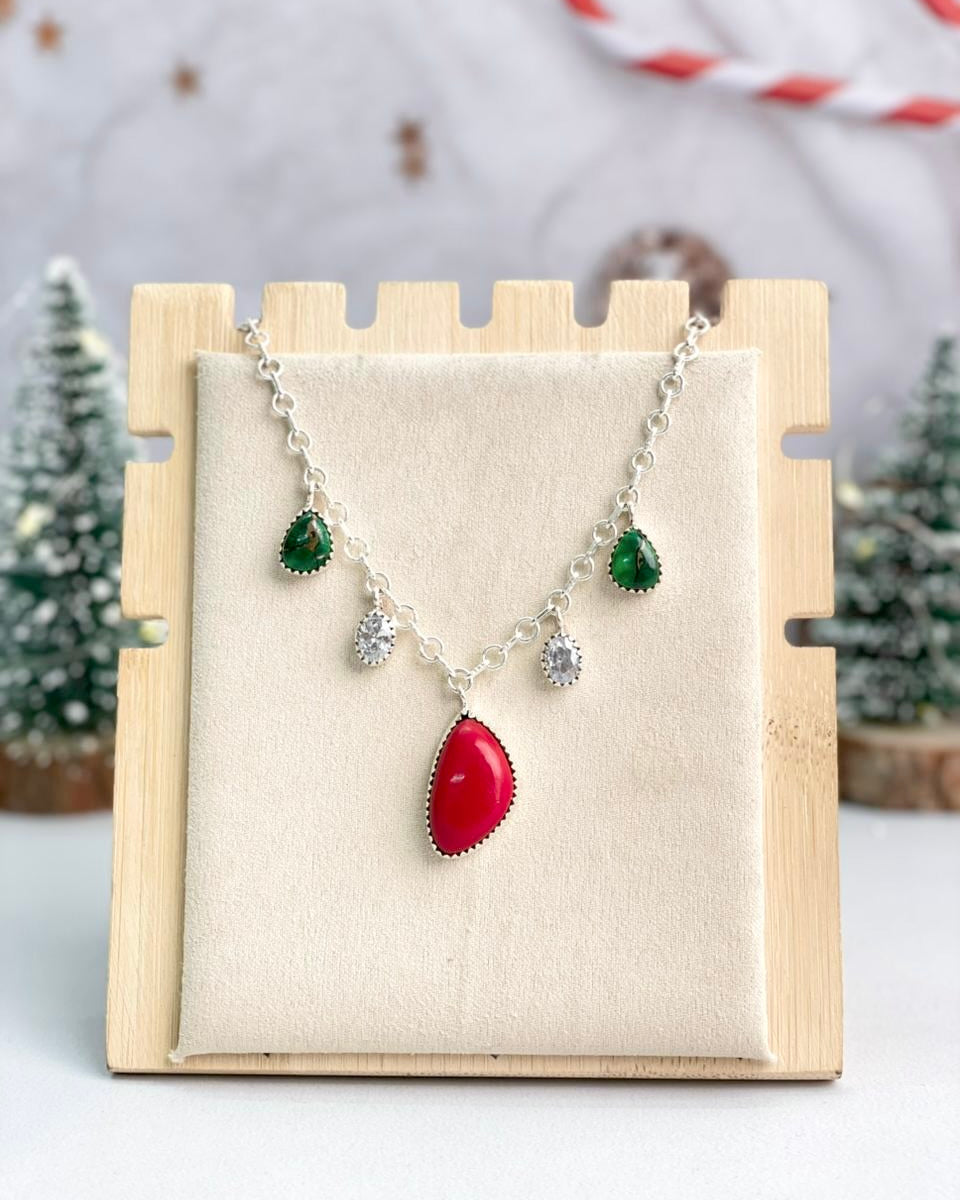 Simply Sweet Winter Holiday Necklace-Necklaces-Krush Kandy, Women's Online Fashion Boutique Located in Phoenix, Arizona (Scottsdale Area)