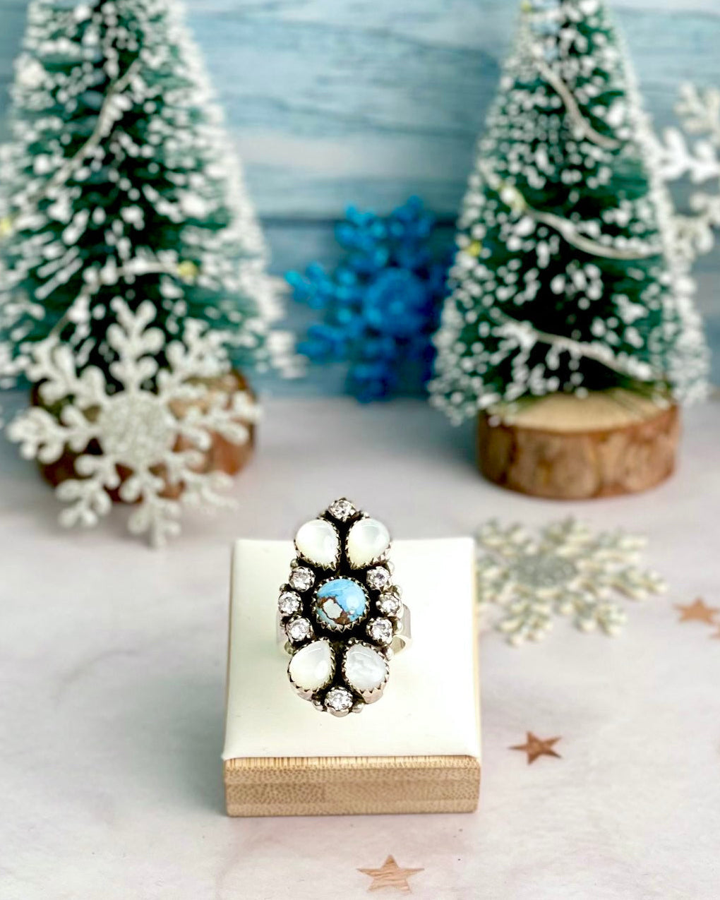 White Shell, Golden Hills & Crystal Cluster Ring-Rings-Krush Kandy, Women's Online Fashion Boutique Located in Phoenix, Arizona (Scottsdale Area)