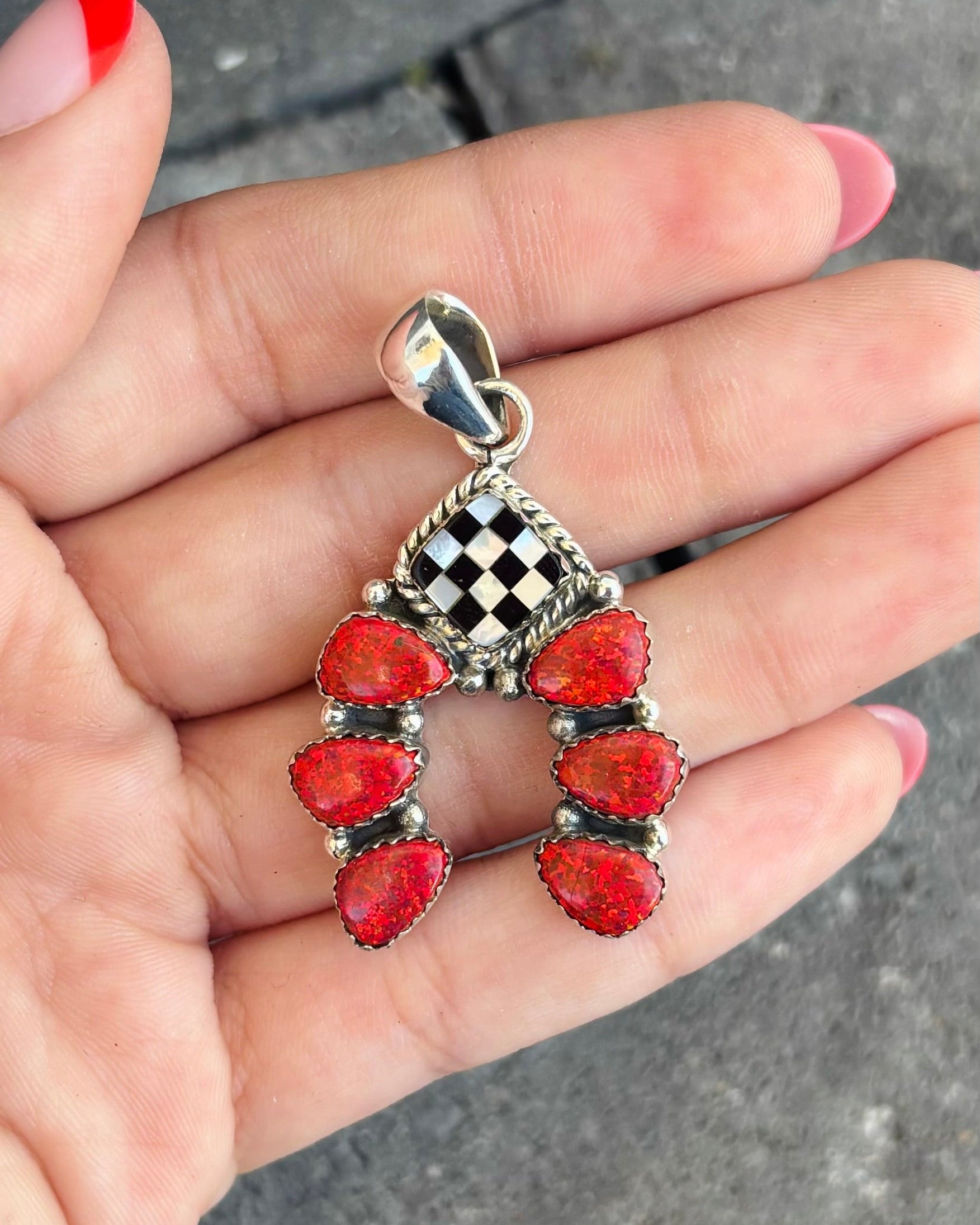 Off To the Races Checkered Horseshoe Pendant-Pendant Necklaces-Krush Kandy, Women's Online Fashion Boutique Located in Phoenix, Arizona (Scottsdale Area)