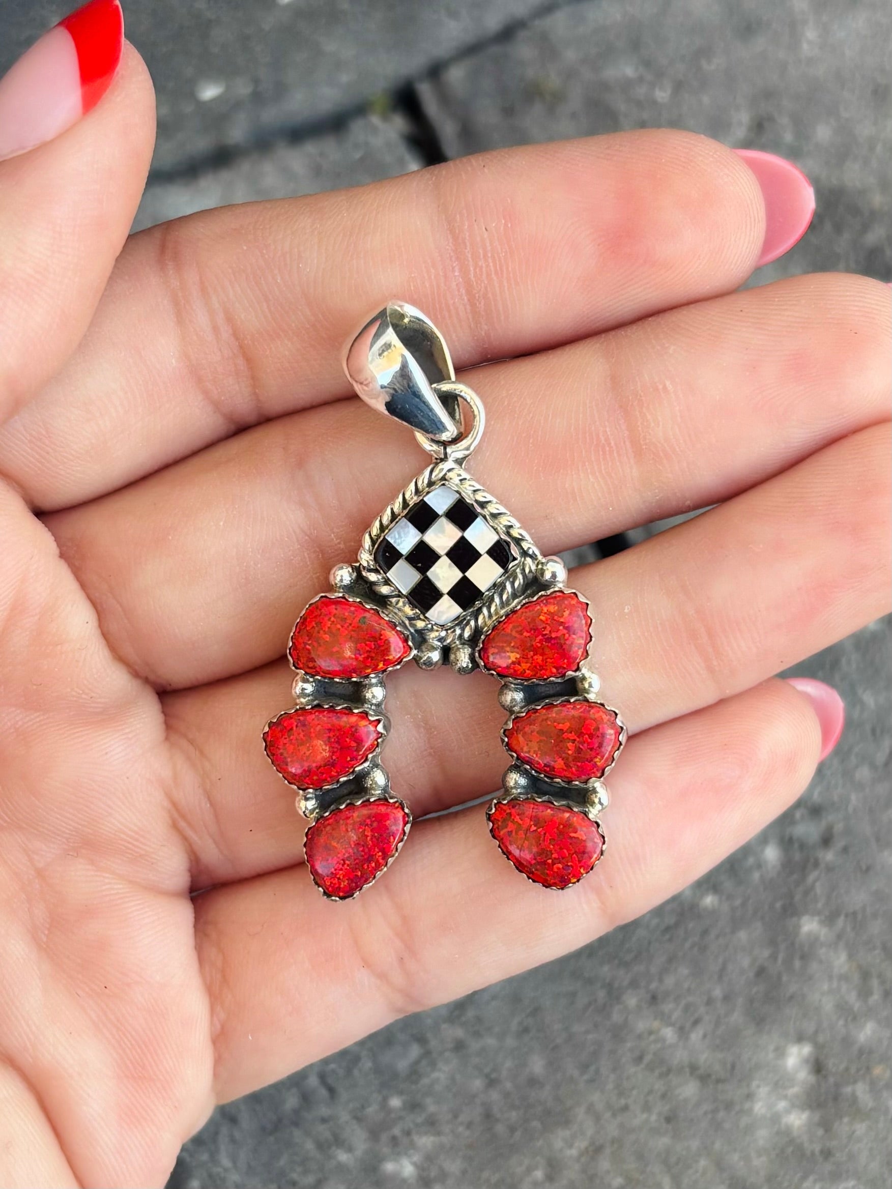 Off To the Races Checkered Horseshoe Pendant-Pendant Necklaces-Krush Kandy, Women's Online Fashion Boutique Located in Phoenix, Arizona (Scottsdale Area)