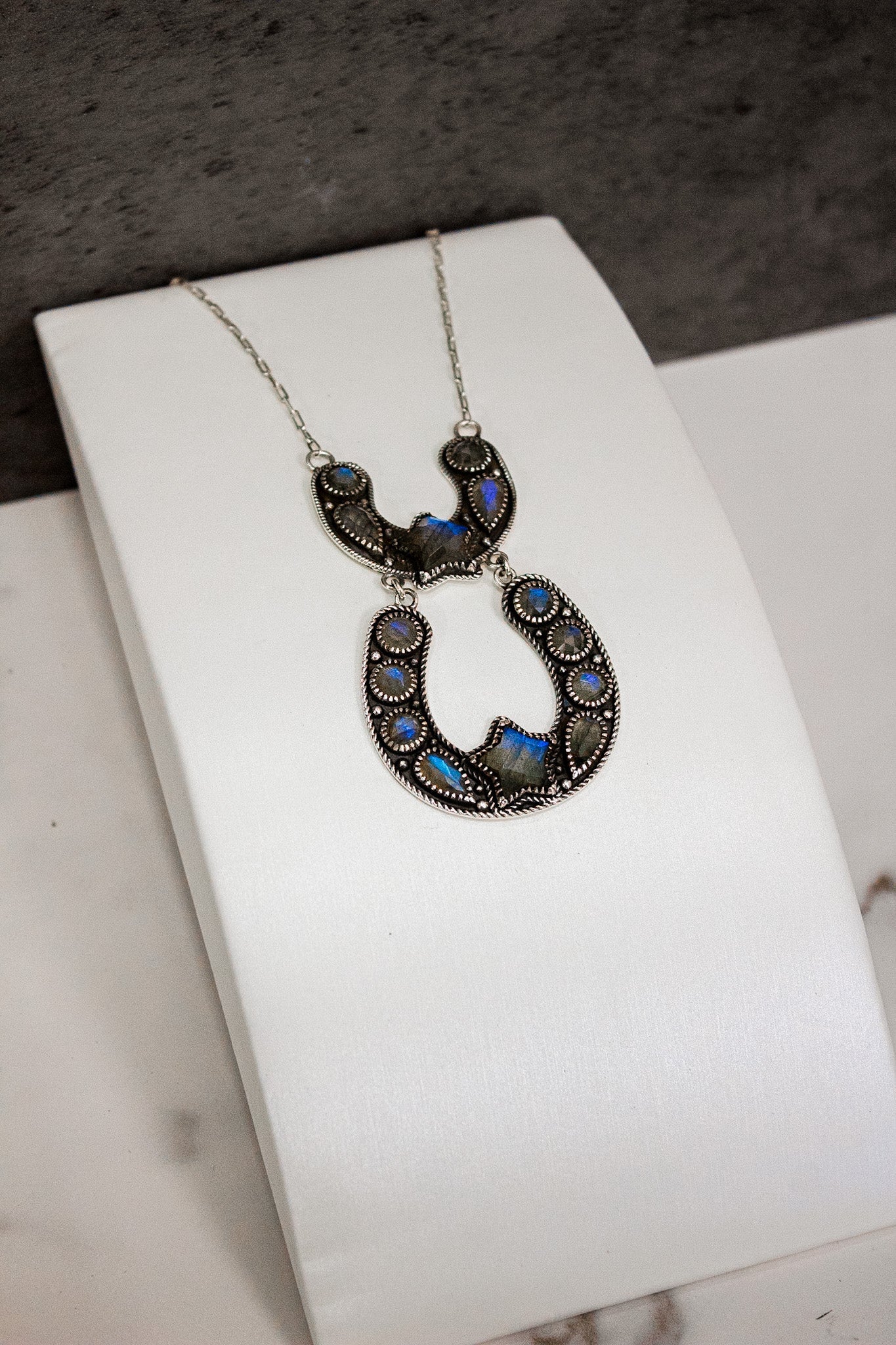 Double The Luck Horseshoe Necklace-Chain Necklaces-Krush Kandy, Women's Online Fashion Boutique Located in Phoenix, Arizona (Scottsdale Area)