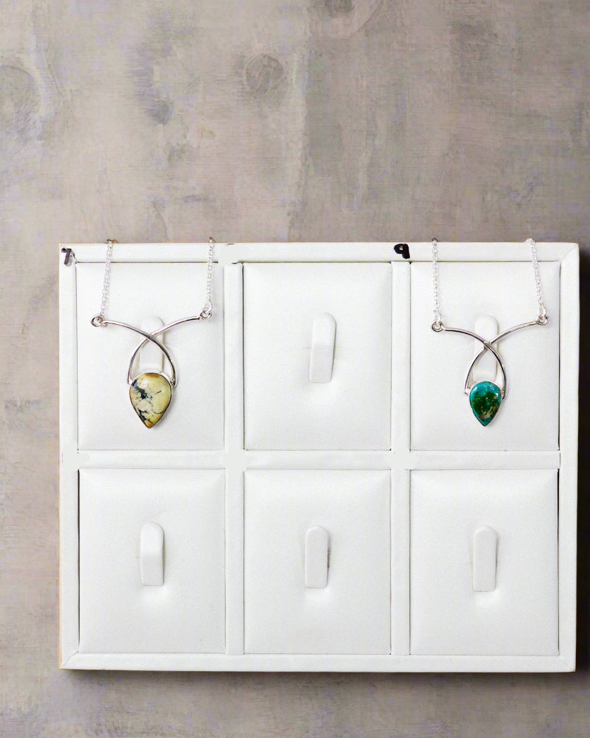 In A Twist Single Stone Necklaces-Necklaces-Krush Kandy, Women's Online Fashion Boutique Located in Phoenix, Arizona (Scottsdale Area)