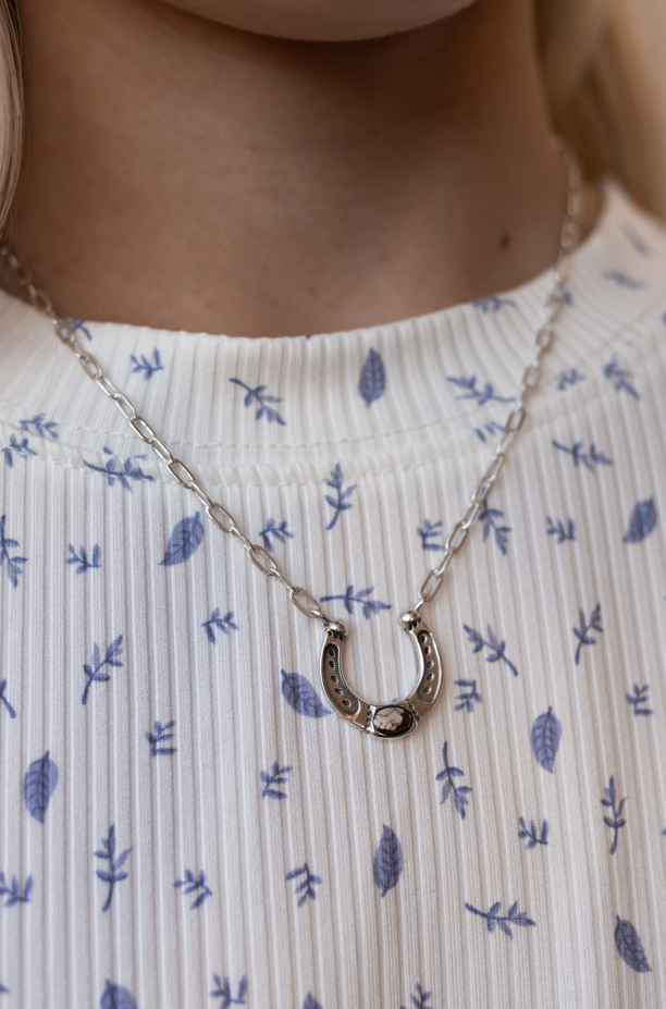 Horseshoe Harmony Single Stone Necklace-Chain Necklaces-Krush Kandy, Women's Online Fashion Boutique Located in Phoenix, Arizona (Scottsdale Area)