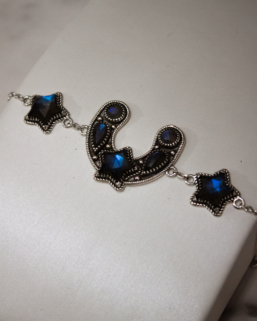 Ravens Ridge Horseshoe Bracelet-Chain Bracelets-Krush Kandy, Women's Online Fashion Boutique Located in Phoenix, Arizona (Scottsdale Area)